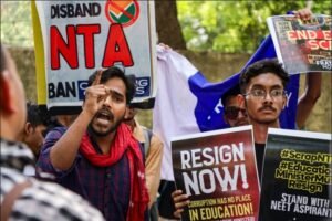 नीट लीक में पेपर सेटर से लेकर टेलीग्राम ग्रुप तक सीबीआई ने लगाई मल्टीलेयर चेन