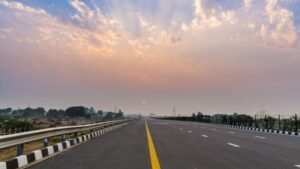 दिल्ली-एनसीआर से चंडीगढ़ 2 घंटे में पूरा होने वाला है दिल्ली-अमृतसर-कटरा एक्सप्रेस-वे