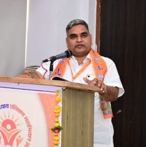 राजस्थान के मंत्री गौतम डाक के खिलाफ पुलिस को गाली देने का मामला दर्ज