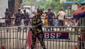 बीएसएफ-बीजीबी सीमा वार्ता: अवैध बांग्लादेशी नागरिकों को पीछे धकेलने का मुद्दा प्रमुखता से सामने आया