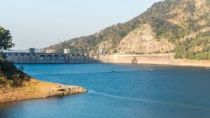 पहाड़ियों में कम बर्फबारी, पश्चिमी विक्षोभ के कारण गर्मी के चरम मौसम में भाखड़ा प्रवाह कम हो गया