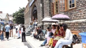 शिमला में गर्मी महसूस हो रही है: सतह का तापमान 2.5 डिग्री सेल्सियस तक बढ़ जाता है