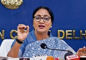 दिल्ली सरकार ने फसल नुकसान की सहायता राशि बढ़ाकर 75,000 रुपये प्रति हेक्टेयर की