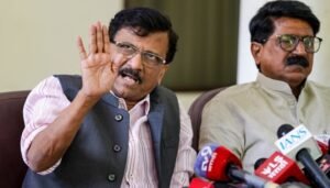 शिंदे की सेना के साथ वाकयुद्ध के बीच संजय राउत ने लिखा ‘कुछ लोग कुत्ते हैं, लेकिन वफादार नहीं’