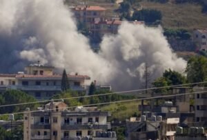 लेबनान में संघर्ष विराम के बाद इजरायल के हमलों में 16 लोगों की मौत, अमेरिका-ईरान वार्ता की संभावना स्पष्ट नहीं