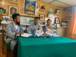 तिब्बती युवा कांग्रेस ने चीनी विदेश मंत्री की भारत यात्रा की आलोचना की, उठाया तिब्बत का मुद्दा