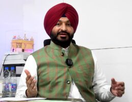 राज्यसभा का कार्यकाल खत्म होने के बाद राष्ट्रपति ने मंत्री कुरियन का इस्तीफा स्वीकार किया अब सभी की निगाहें रवनीत बिट्टू पर