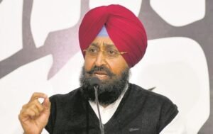 बाजवा ने कथित फोरेंसिक रिपोर्ट को लीपापोती के मामले में पंजाब के मुख्यमंत्री के तत्काल इस्तीफे की मांग की