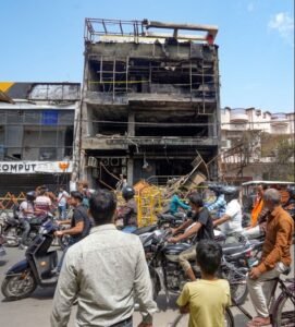 हरियाणा के परिवार ने धुएं से भरे कमरे से बेटे के आखिरी वीडियो कॉल को याद किया