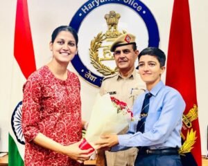 पंचकूला पुलिस ने 2021 एनडीए गर्ल्स टॉपर शानन ढाका को सम्मानित किया