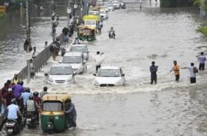 दिल्ली में जिला बाढ़ समितियां, नियंत्रण कक्ष सक्रिय