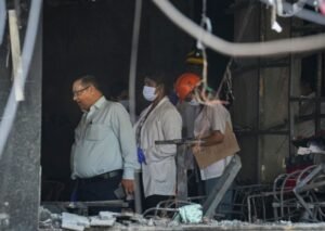 टिंडरबॉक्स के निशान: मालवीय नगर में होटल के मालिक से जुड़ी संपत्ति में लगी आग चेतावनी के संकेत