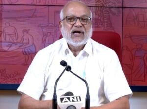 माकपा महासचिव के दिल्ली की महत्वपूर्ण बैठक से हटने के बाद इंडिया ब्लॉक में दरार दिखाई दी