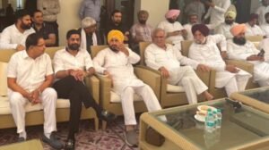 पंजाब कांग्रेस के बीच खींचतान : भूपेश बघेल ने चन्नी समर्थकों से की मुलाकात, अनुशासनहीनता के खिलाफ दी चेतावनी