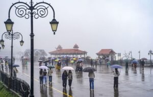 हिमाचल में बारिश का कहर जारी रहेगा। कांगड़ा, चंबा के लिए आज येलो अलर्ट