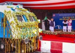 मोदी ने ‘मेक इन इंडिया’ की सफलता की सराहना करते हुए जींद से पहली हाइड्रोजन ट्रेन रवाना हुई