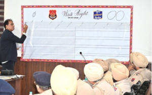 प्रसिद्ध सुलेखक अनिल थमन ने बठिंडा पुलिस के लिए हस्तलेखन प्रतियोगिता आयोजित की