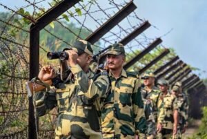 अधिकारियों ने व्यक्ति के इस दावे को खारिज किया कि उसने सीजेपी के समर्थन में दिल्ली पुलिस छोड़ दी थी; होमगार्डों ने उसे हटाया