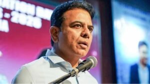 केटीआर ने तेलंगाना के सीएम रेवंत रेड्डी को कानूनी नोटिस जारी किया, ग्लोब एरिना के आरोपों पर सार्वजनिक रूप से माफी मांगी