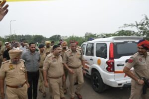 पुलिस पर फायरिंग को लेकर मोहाली में मुठभेड़ के बाद तीन गिरफ्तार