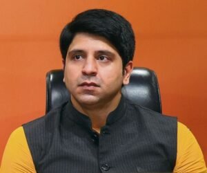 बीजेपी प्रवक्ता शहजाद पूनावाला ने पार्टी से दिया इस्तीफा