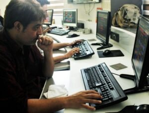 एआई लीडर्स एआई का उपयोग श्रमिकों की क्षमताओं को बढ़ाने के लिए कर रहे हैं, न कि उन्हें बदलने के लिए: एनटीटी डेटा