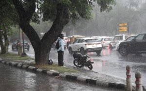 शाम की बारिश से चंडीगढ़ को राहत, सोमवार से भारी बारिश का अनुमान