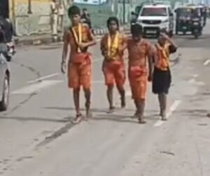 फरीदाबाद से 75 किलोमीटर दूर, निष्कासित होने के बाद स्कूल फीस मांगने के लिए 4 भाई-बहनों ने की कांवड़ यात्रा