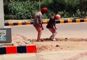 हरभजन सिंह ने शेयर की ‘जॉम्बी ड्रग’ क्लिप पंजाब की पुलिस का कहना है कि यह राजस्थान का है, आप ने पलटवार किया