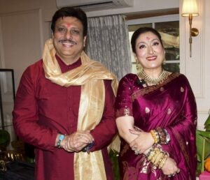 कोमल रानी के साथ फिल्म की घोषणा के बाद सुनीता आहूजा ने गोविंदा के प्रशंसकों से पूछा कि वे खुद को बताएं
