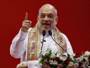 छात्रों के विरोध प्रदर्शन पर बहस के लिए तैयार अमित शाह राहुल गांधी ने कहा, ‘लेक्चर में दिलचस्पी नहीं’