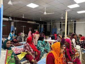 करनाल जिला अस्पताल में बेड की कमी से लेबर रूम में मरीज की परेशानी