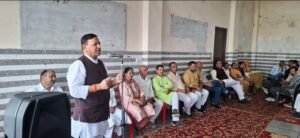 नाहन में सड़कों, स्वास्थ्य सुविधाओं की बिगड़ती हालत पर भाजपा ने जताया झंडे