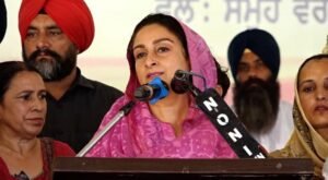 शिरोमणि अकाली दल की सांसद हरसिमरत कौर ने कहा कि सुखबीर बादल पर हमले से उनकी आवाज नहीं दब पाएगा