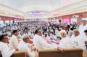 अभय चौटाला ने हांसी पर लाठीचार्ज की निंदा की, भाजपा सरकार को तानाशाह बताया