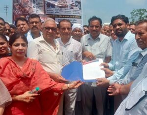 अंबाला में झड़प को लेकर हरियाणा के मुख्यमंत्री से सिख प्रतिनिधिमंडल ने मुलाकात की