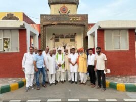 हांसी झड़प मामले में पुलिस ने अपने गंभीर आरोप हटाए, 10 किसान कार्यकर्ताओं को मिली जमानत