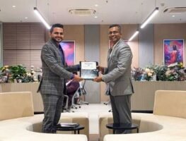 अजनालेंस और प्लूटोमेन ने भारत के फ्रंटलाइन वर्कर्स को डिजिटल रूप से सशक्त बनाने के लिए साझेदारी की