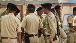 कर्नाटक की महिला ने 1.5 करोड़ रुपये के एमएलसी टिकट घोटाले, यौन उत्पीड़न का आरोप लगाया है, तीन लोगों के खिलाफ मामला दर्ज