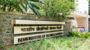 आईआईटी दिल्ली के छात्र की छठी मंजिल से कूदकर मौत