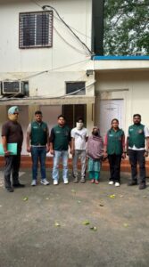 दिल्ली पुलिस ने पाकिस्तान के लिए जासूसी के आरोप में दंपति को गिरफ्तार किया है। छावनी क्षेत्रों के सर्वेक्षण का काम सौंपा गया था