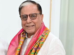 एनसीएलटी मामले को लेकर सुभाष चंद्रा और मुकेश अंबानी में झड़प