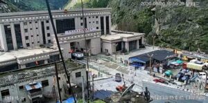 कैलाश मानसरोवर के 28 तीर्थयात्रियों को कैसे चाय के ब्रेक से बचाया नेपाल की बाढ़