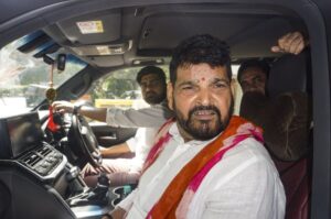 पहलवानों के यौन उत्पीड़न मामले में पूर्व डब्ल्यूएफआई प्रमुख बृजभूषण शरण सिंह बरी
