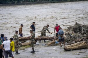 नेपाल में बाढ़ से मरने वालों की संख्या बढ़कर 788 हुई अधिकारियों ने भोटेकोशी नदी में बढ़ते जलस्तर की चेतावनी दी