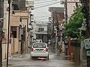 पटियाला में घरों में घुसने से भारी बारिश से नागरिक नुकसान