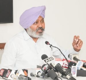 डीए के बकाये के भुगतान के हाईकोर्ट के आदेश के खिलाफ सुप्रीम कोर्ट जाने पर विचार कर रहा पंजाब