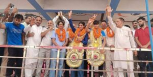 राष्ट्रमंडल खेलों में स्वर्ण पदक जीतने वाले मुक्केबाजों का हरियाणा में स्वागत