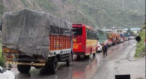 हिमाचल में मानसून का नुकसान 835 करोड़ रुपये 153 सड़कें बंद
