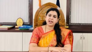 यूपी काडर की IAS दिव्या मित्तल का इस्तीफा हुआ मंजूर, अभी बाकी थी 17 साल की सर्विस